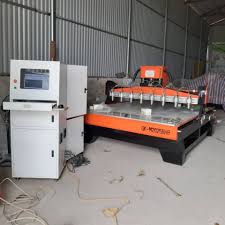 Máy CNC 6 đầu 